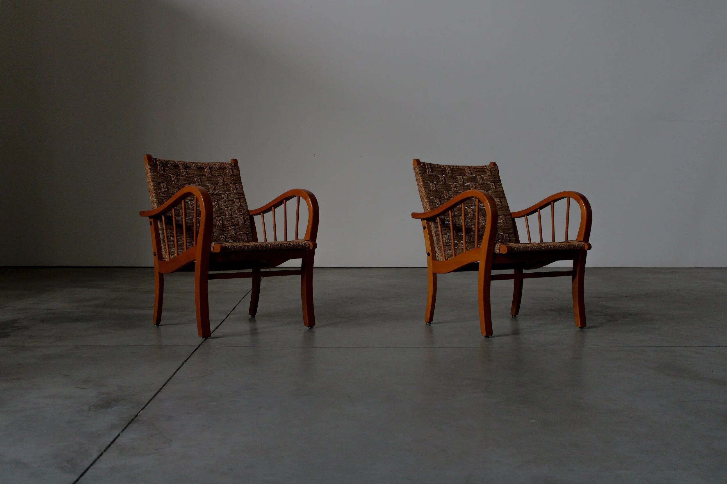 Pair of oak and rope arm chairs - Germany 1950s