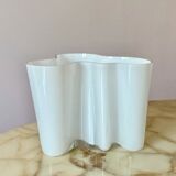 Vintage Hand Signed White 3030 Littala Alvar Aalto Savoy Vase