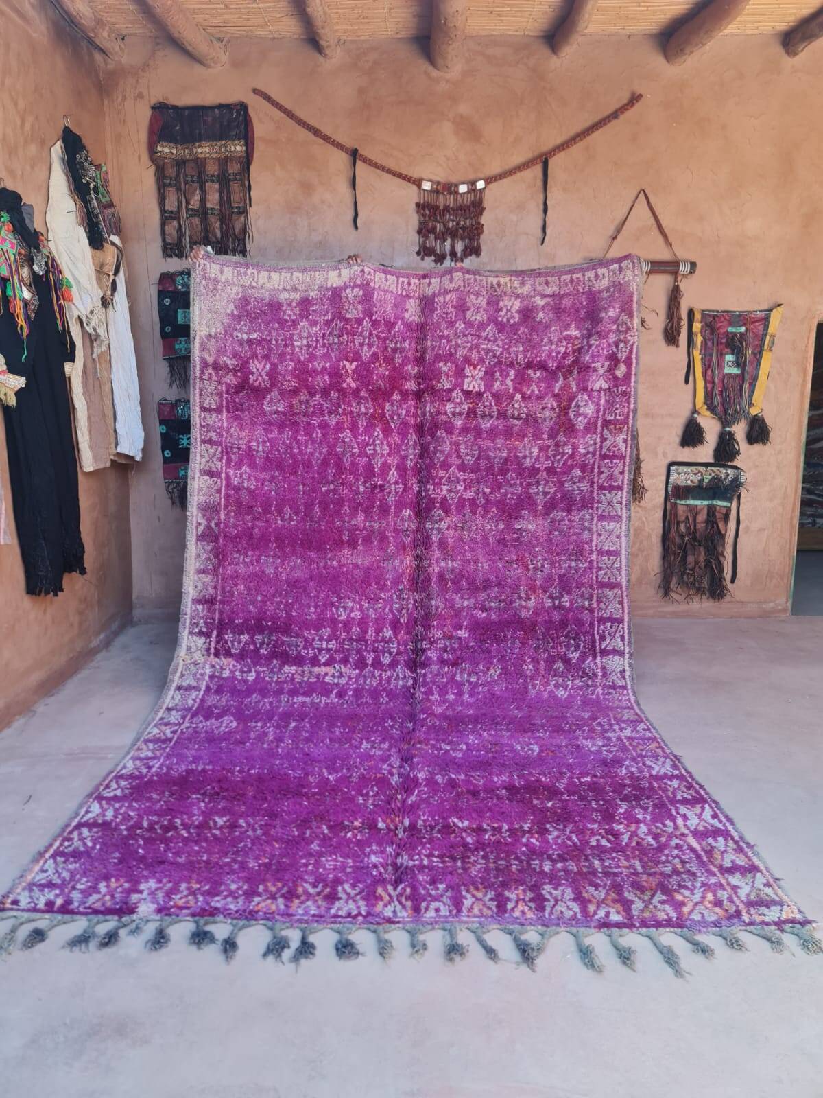 Moroccan rug - 217 x 358 cm