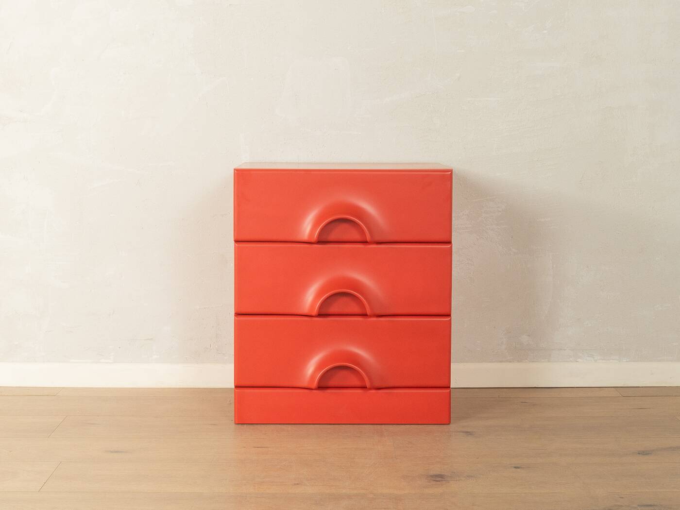 Red chest of drawers by Schönbuch in characteristic Space Age design from the 1970s