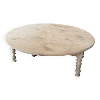 Raw solid wood coffee table