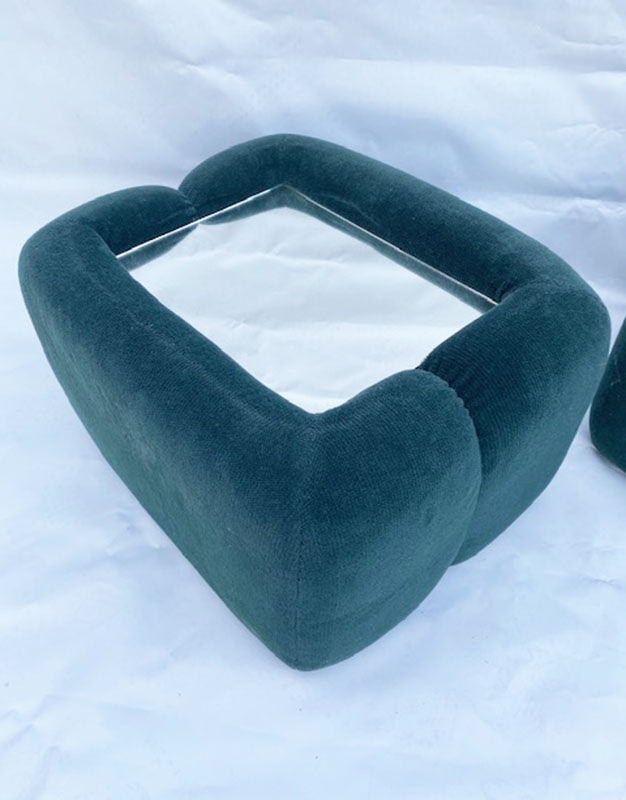 Pair of pieces of sofas