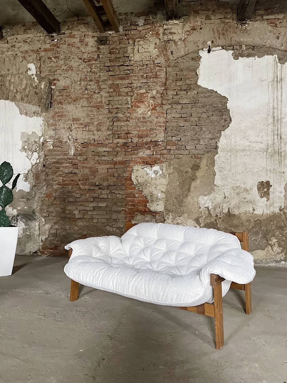 1970s Percival Lafer Style Two Seater Sofa Senator by Ipoly Hungary