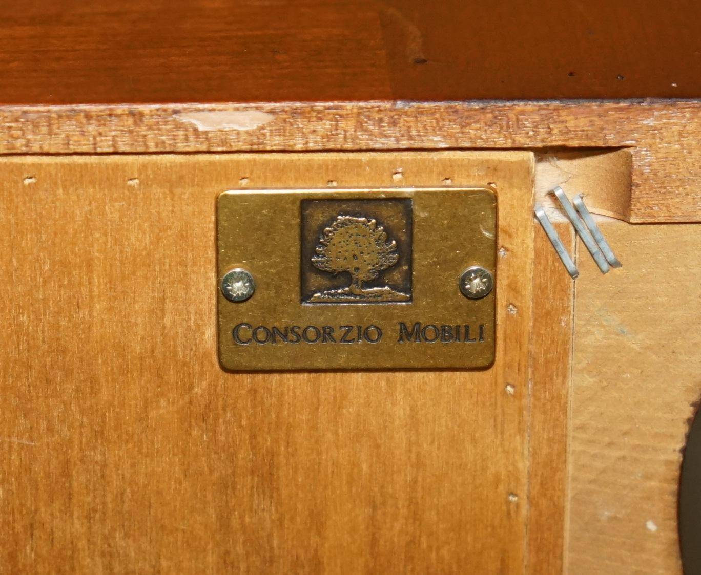 Large tall drawer unit Consorzio Mobili in cherry wood