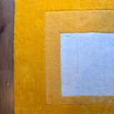 Bauhaus tufted rug