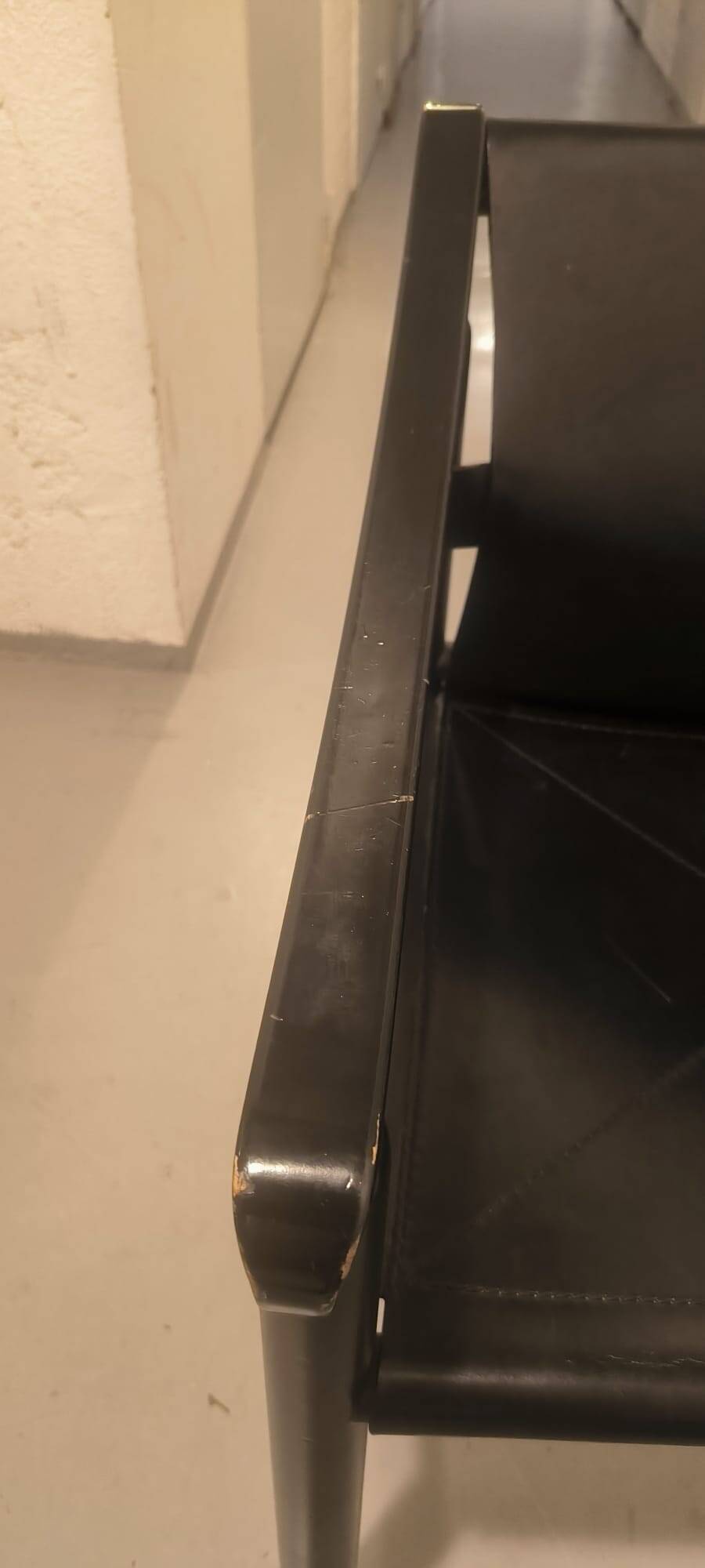 Chair 905 by Vico Magistretti