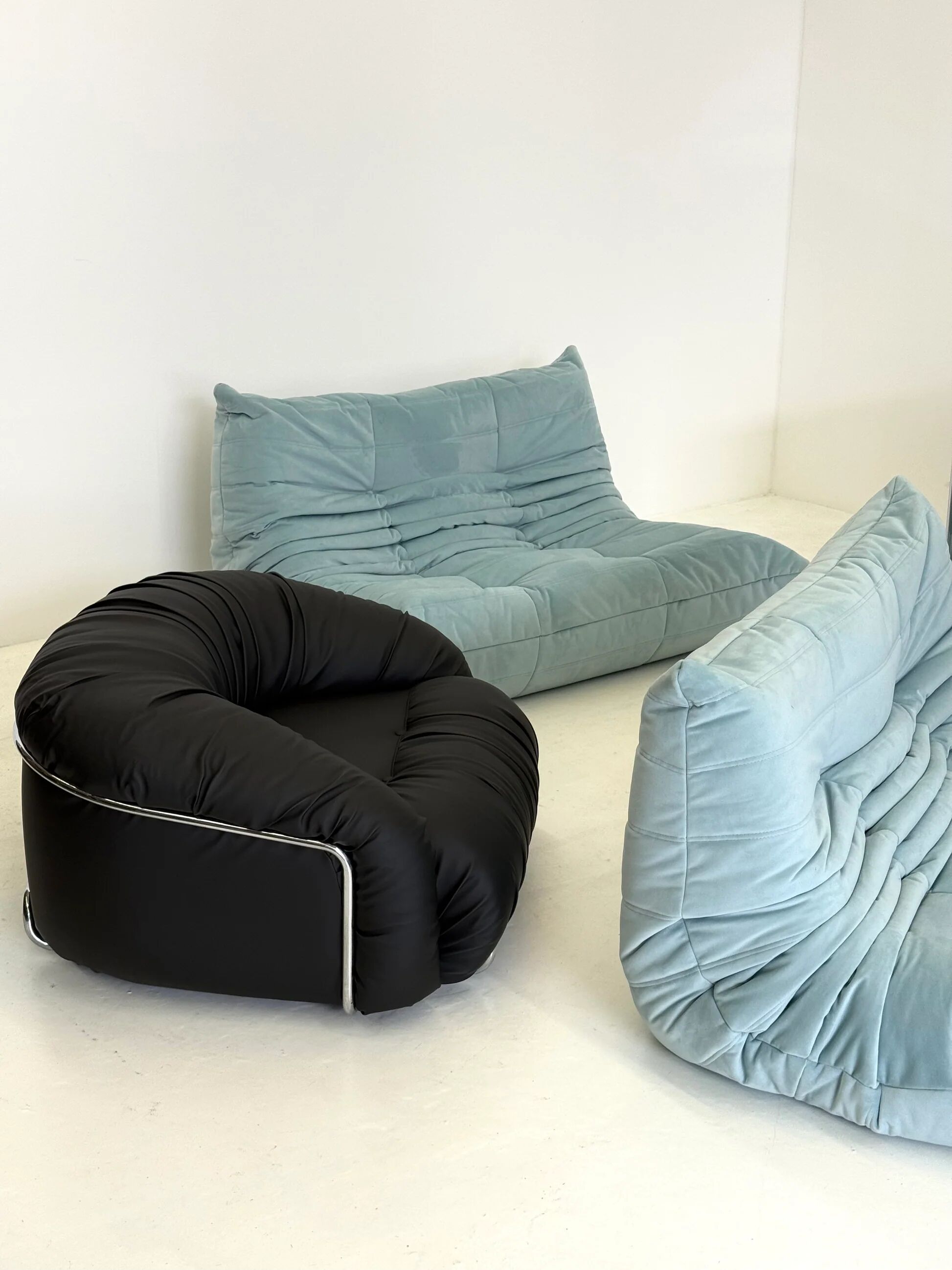 Italian Space Age armchairs in black