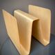 Porte-revues design en bois thermoformé