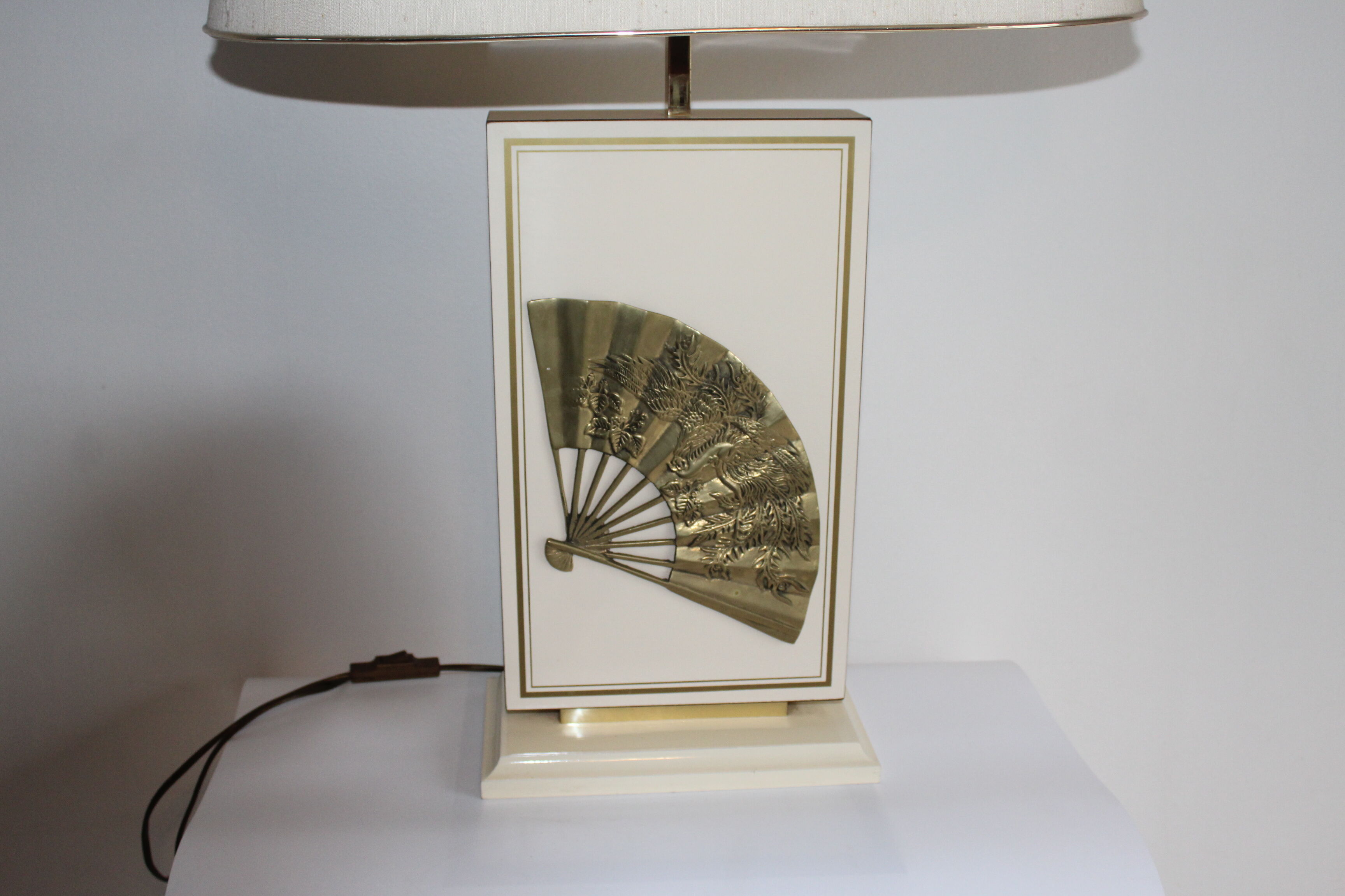 Ancienne lampe de salon design