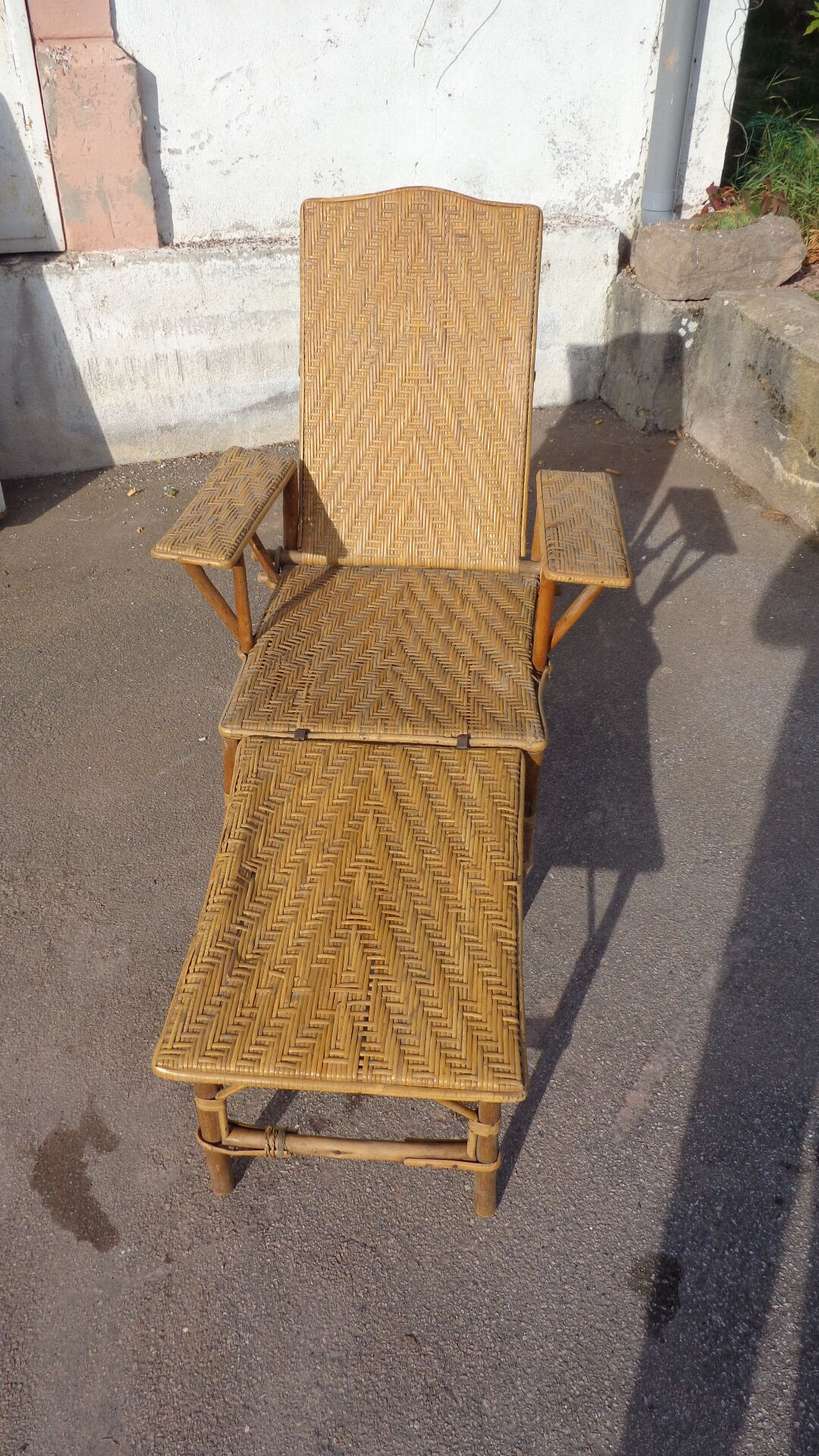 Chaise longue en rotin