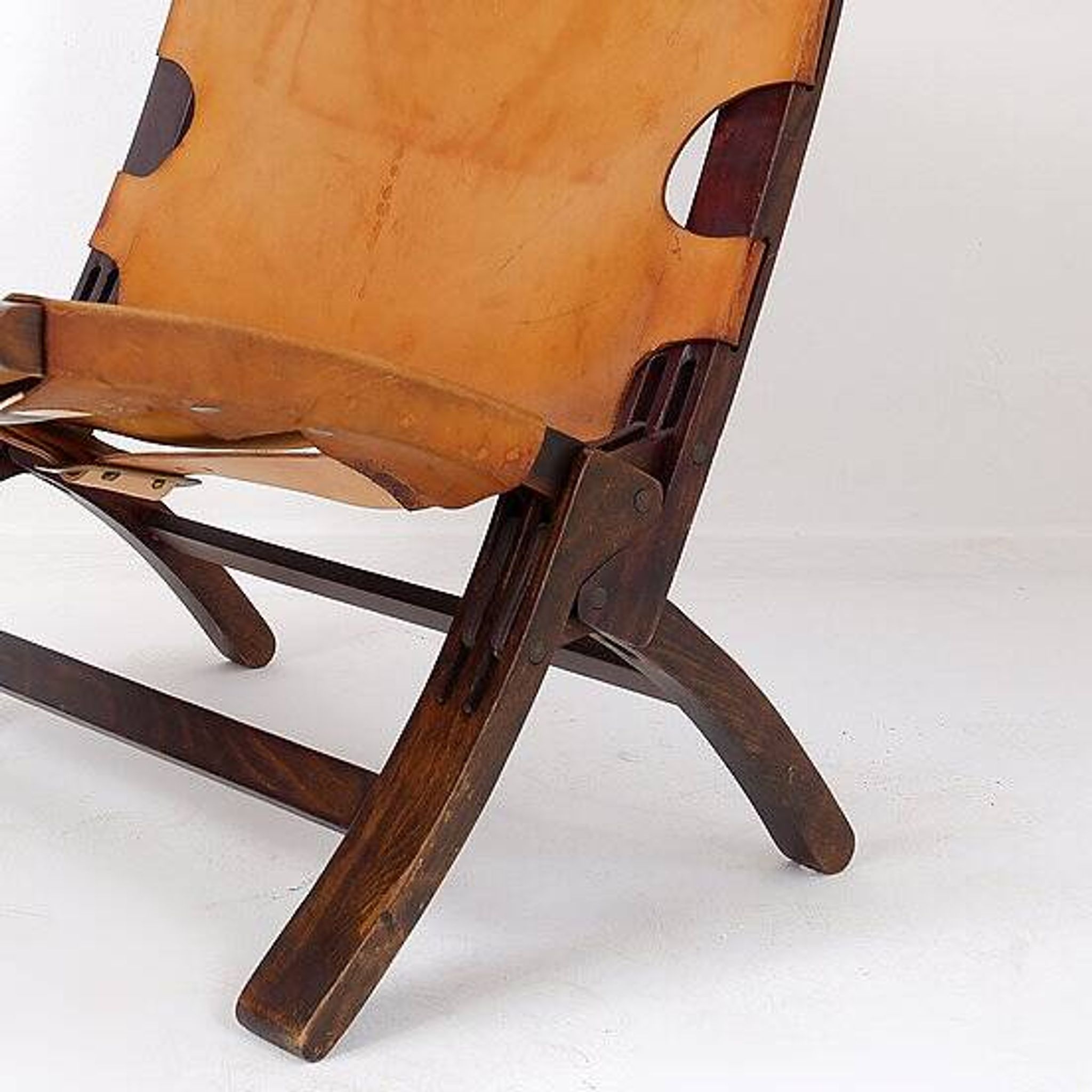 Fauteuil pliant en cuir et bois du milieu du siècle, années 1950