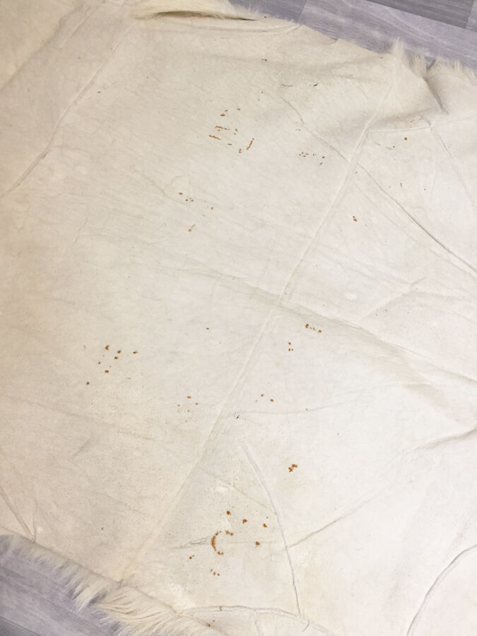 Tapis peau de chèvre, années 70 - 160x80cm