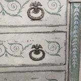 Old chest of drawers