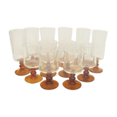 Plateau avec 6 verres à vin et 6 flûtes à champagne