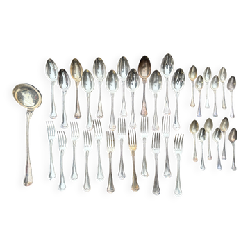 Christofle 37-piece cutlery set, Filet violon model