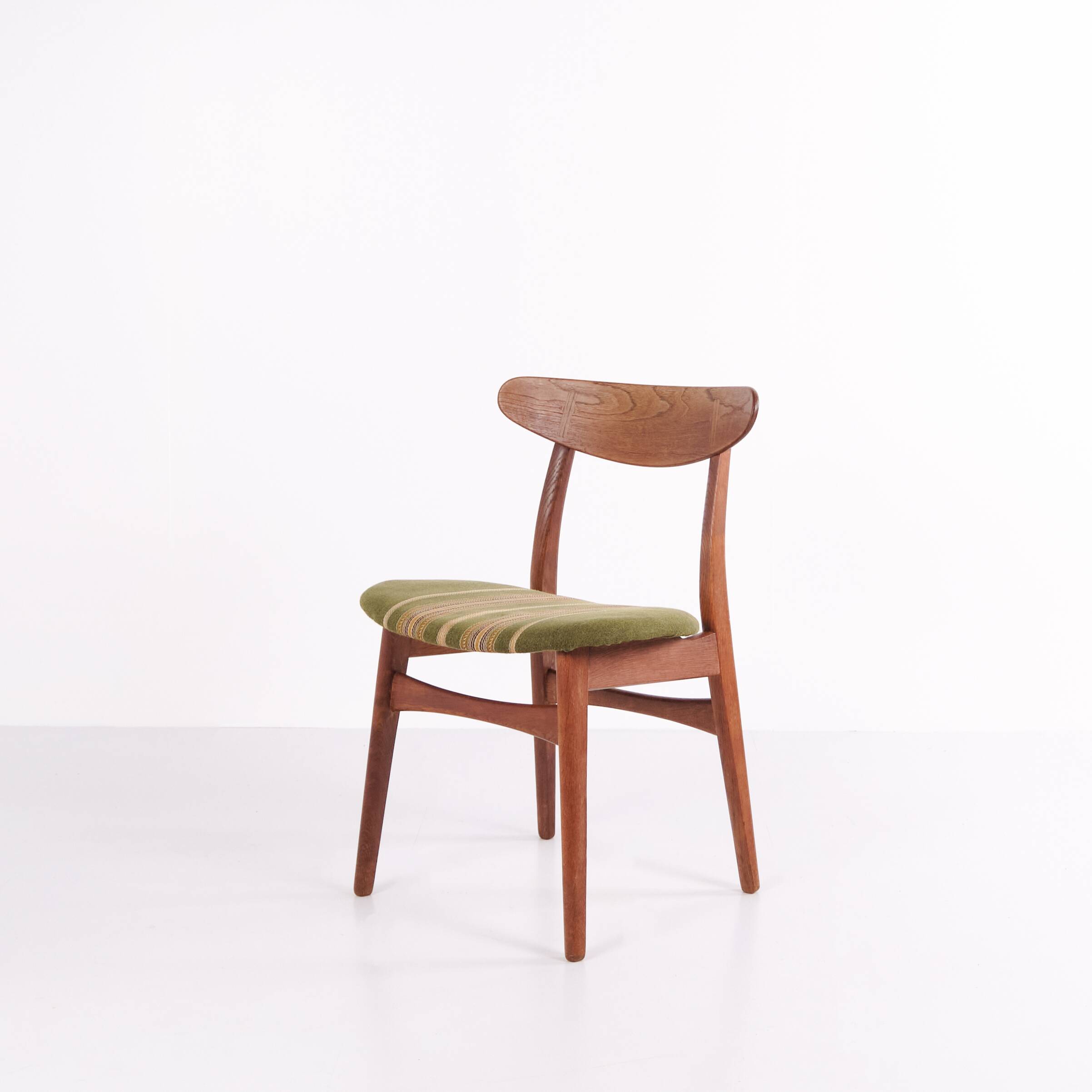 Set of 6 dining chairs – Hans J. Wegner – Model CH30 – Teak & Oak – 1950s