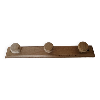 Portemanteau mural en bois brut vintage