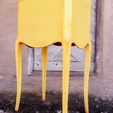 Bedside Louis XV patinated yellow and red