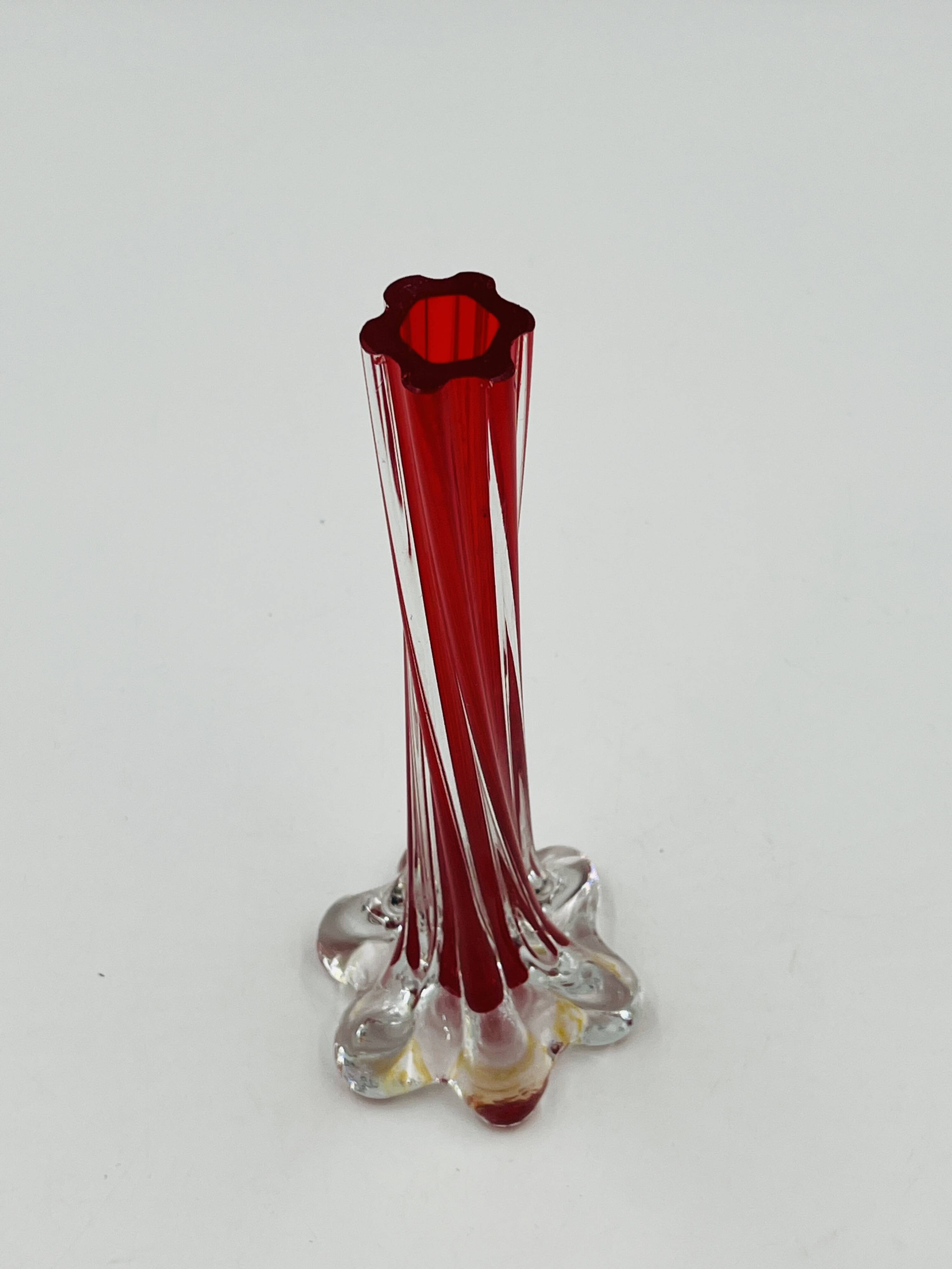 Red submerged Murano glass soliflore vase