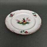 18th century Islettes earthenware plate with Chinese decoration