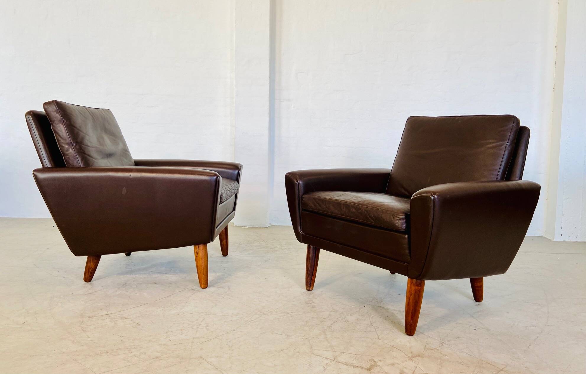Vintage retro danish mid-century g. thams club chairs in coco brown leather