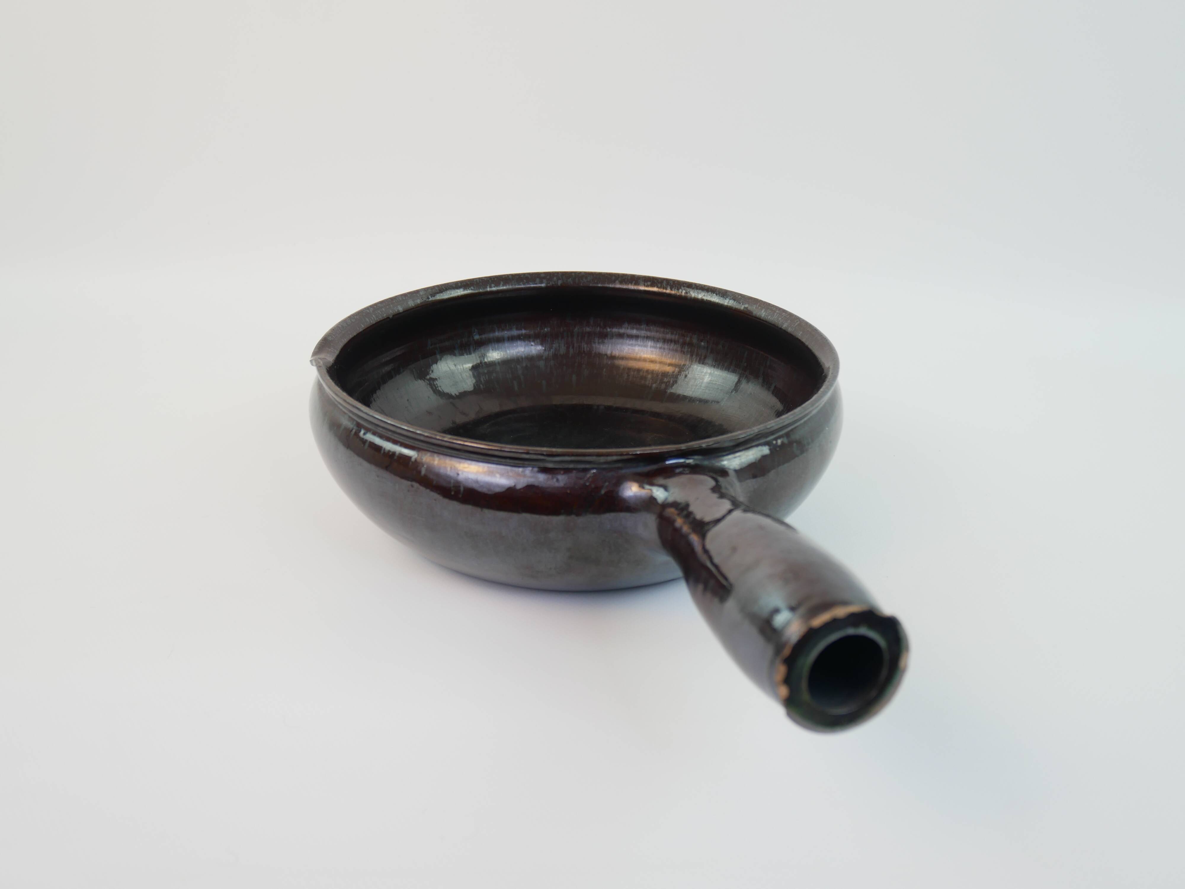 Ebony enameled ceramic fondue pot signed André Martin Vallauris 1950s