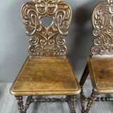 Paire de chaises en bois sculpté, fin XIXe siècle