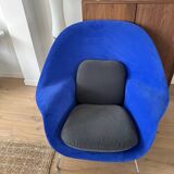 Womb Chair Eero Saarinen Knoll Studio