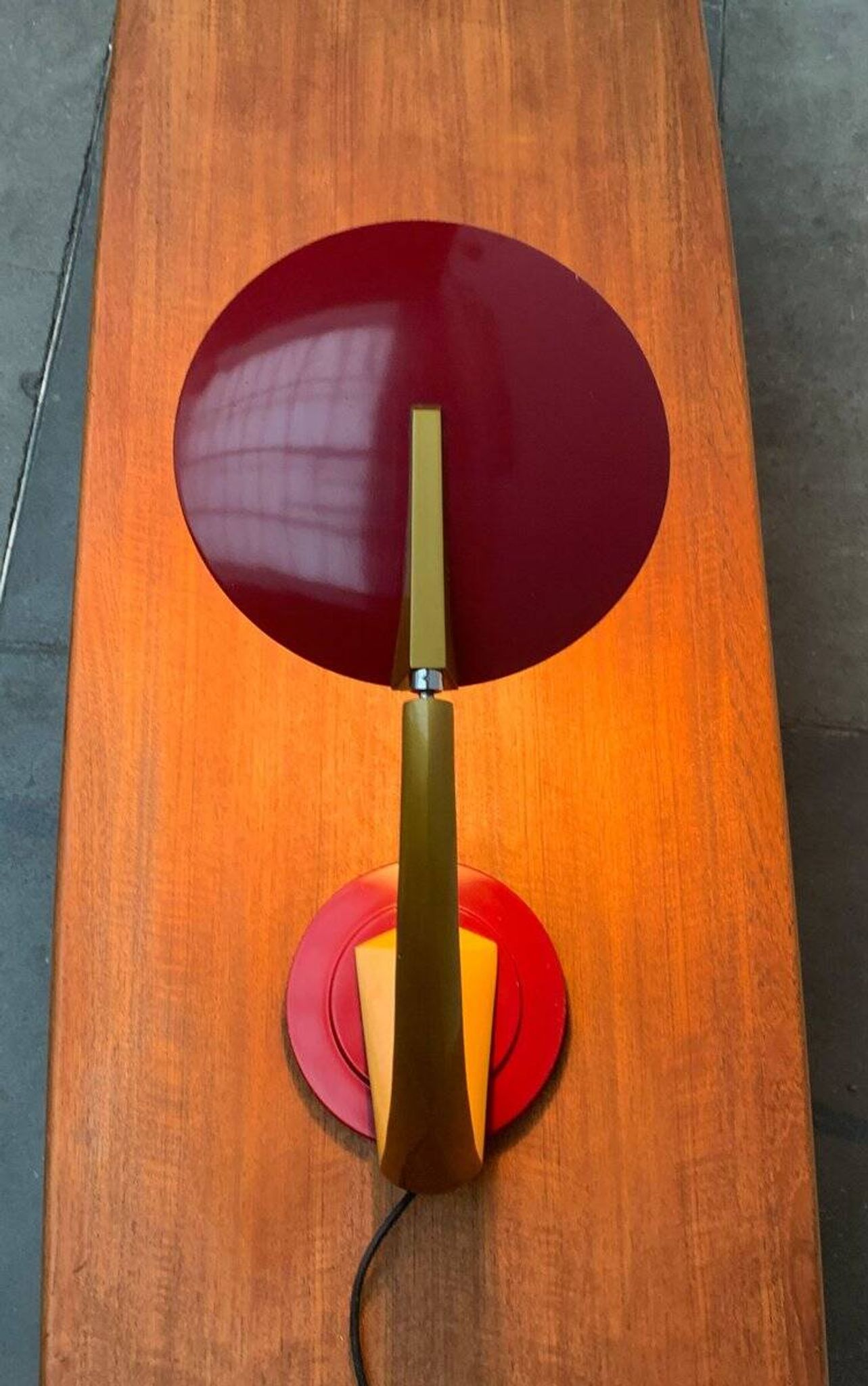 Lampe de table Boomerang Space Age par Luis Pérez De La Oliva pour Phase