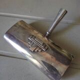 Picks up crumbs art deco