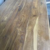 Table à manger en bois