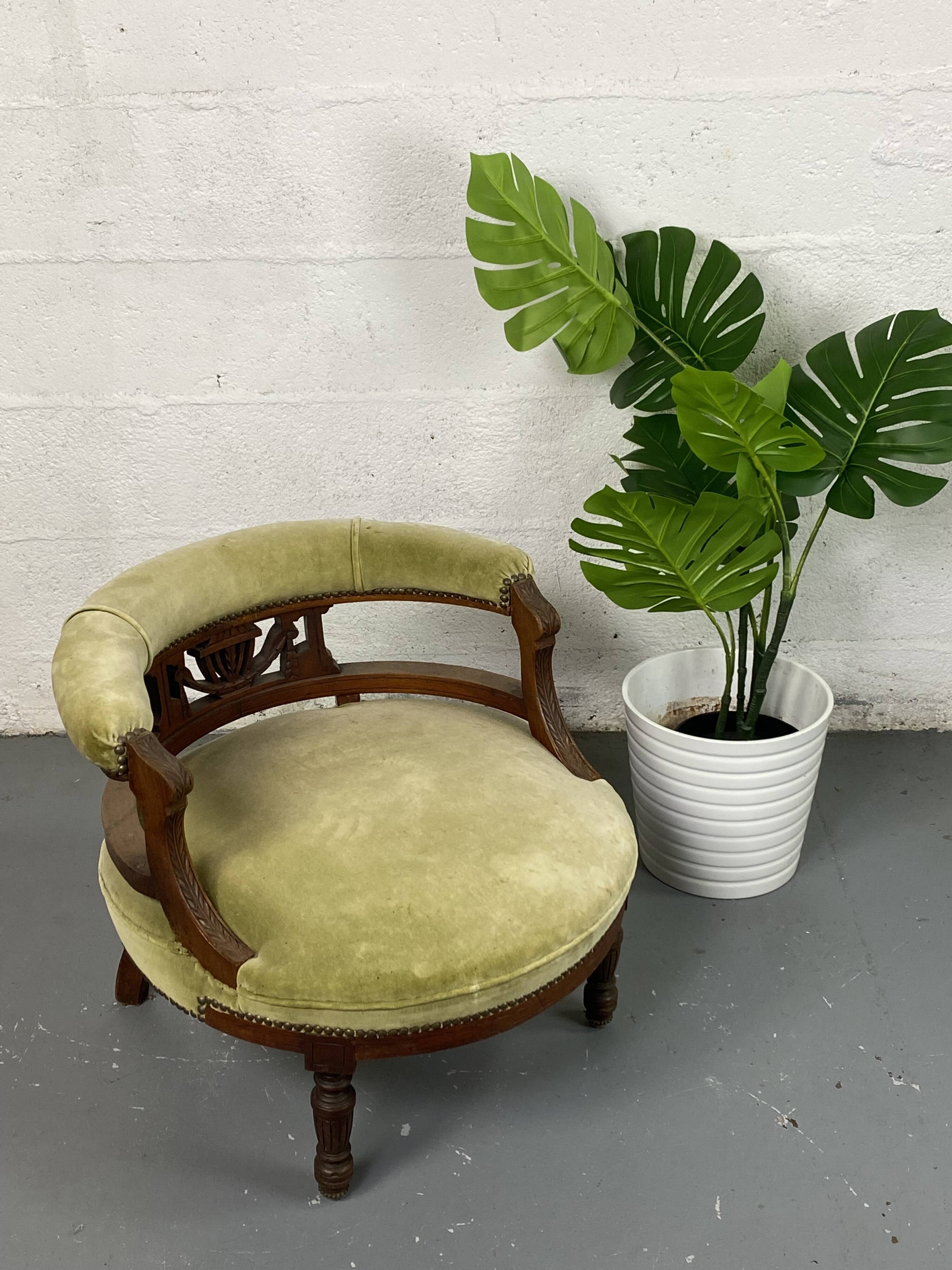 Fauteuil empire velours vert ancien