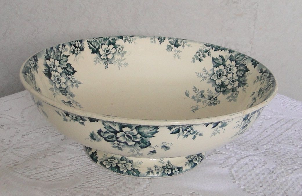 Hollow dish salad bowl iron earth st amand hamage model marie louise