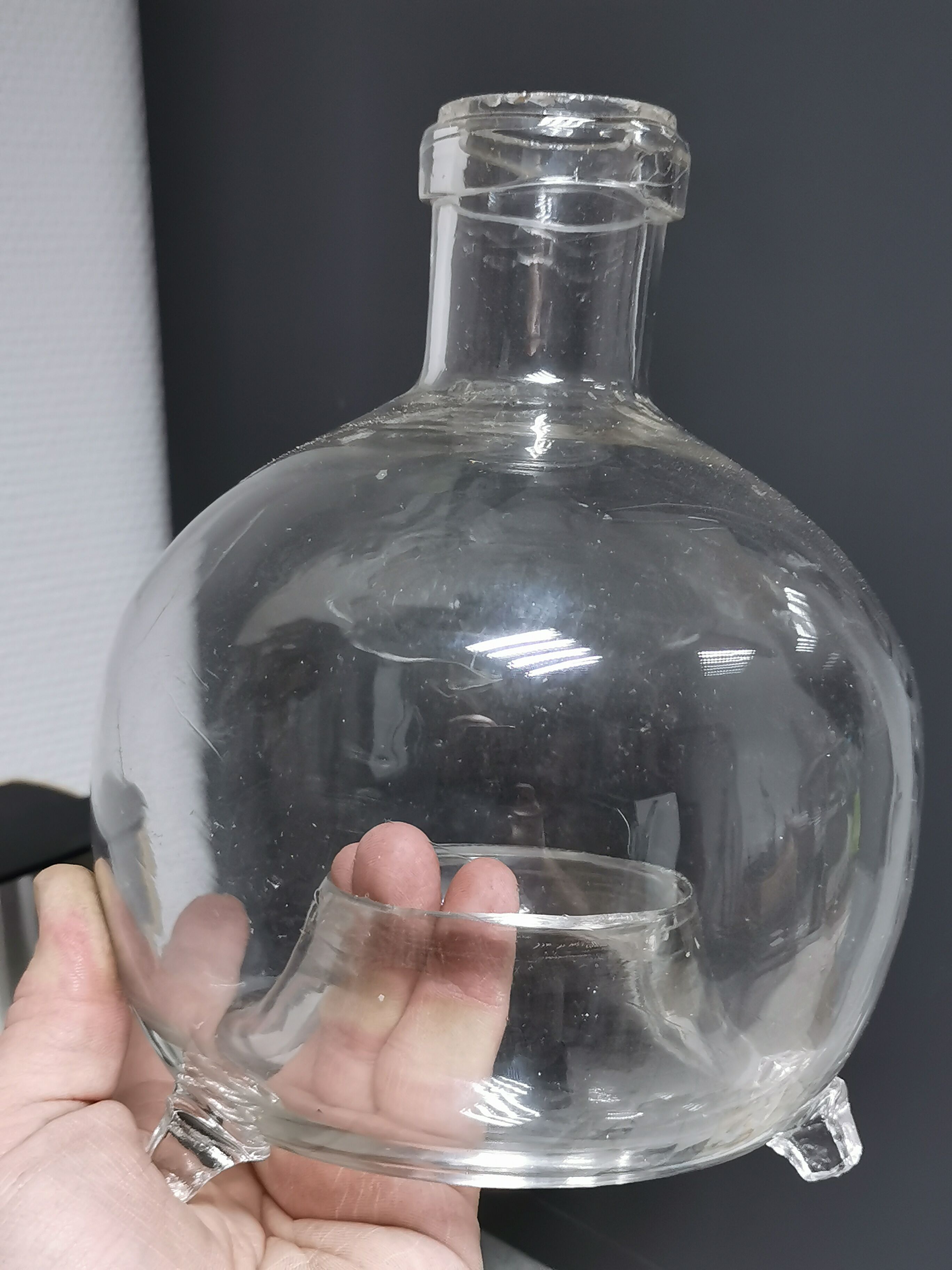 Lot de 2 anciens " gobe mouche ", piège à guêpes en verre soufflé
