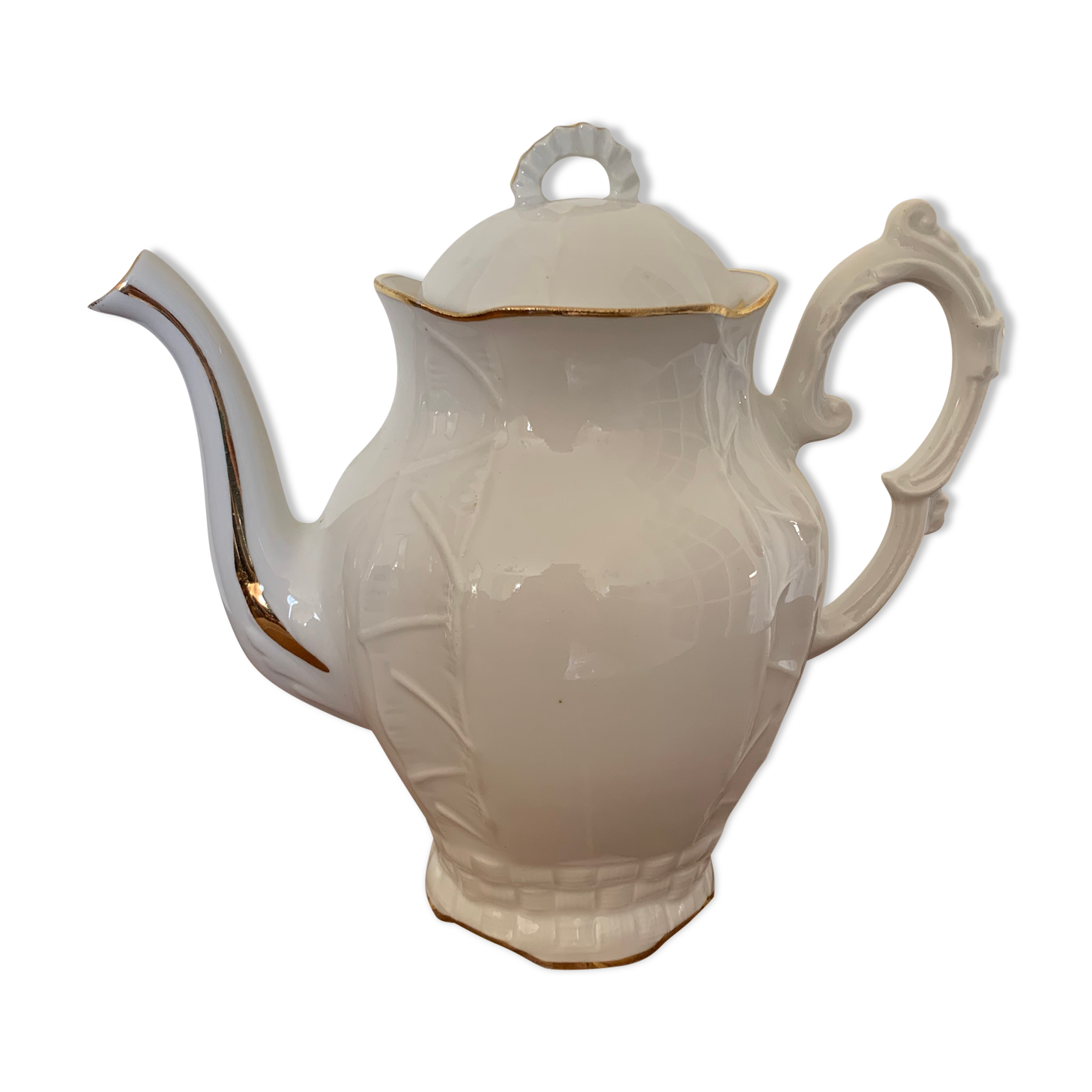 Porcelain teapot