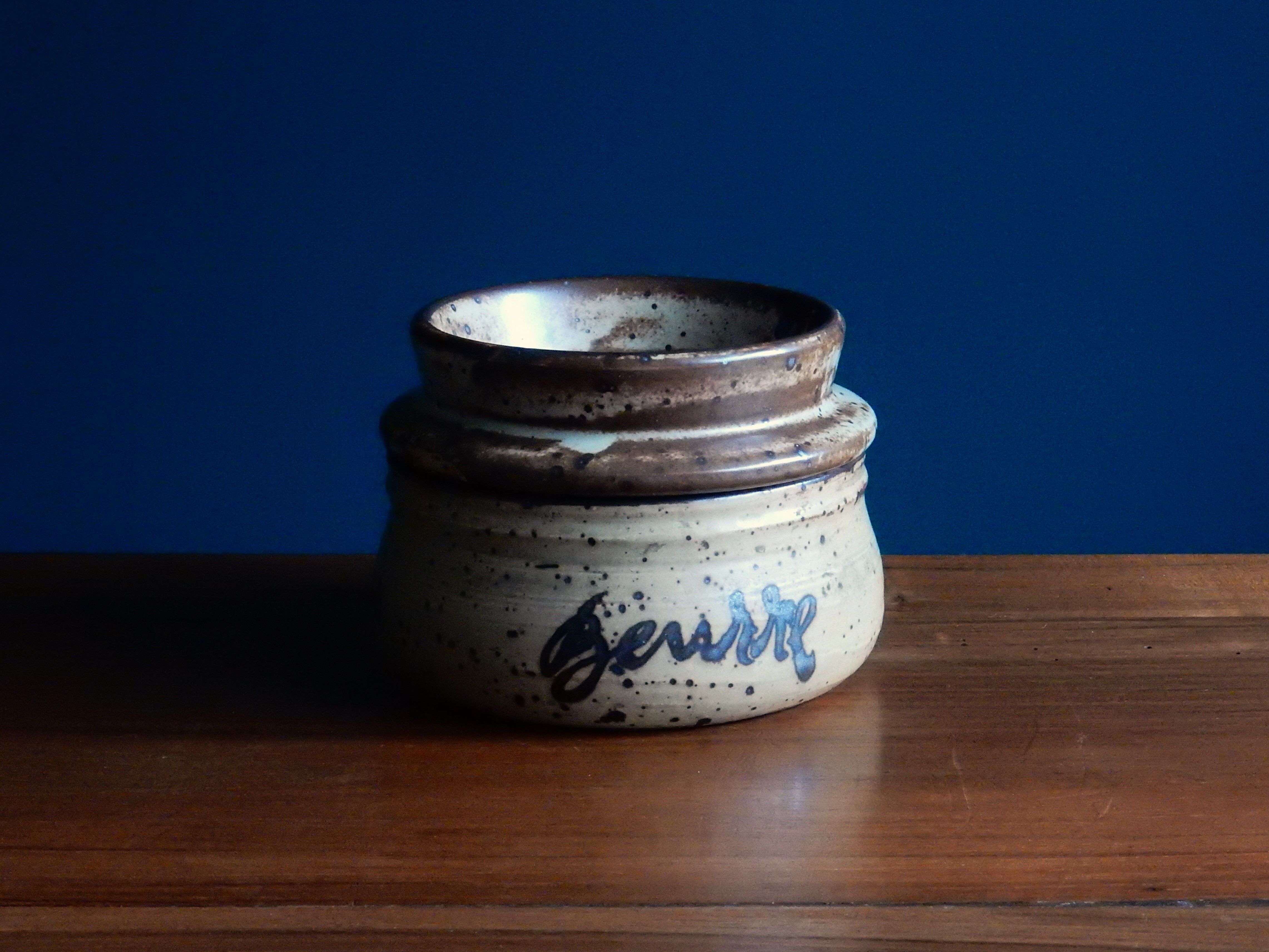 Waterdish in artisanal pyrite stoneware