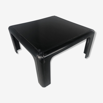 Table basse de Gae Aulenti par Kartell