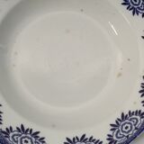 Lot de 2 assiettes creuses Digoin Sarreguemines - modèle Capri - fleurs bleu foncé