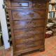 Chiffonnier style Louis Philippe en noyer