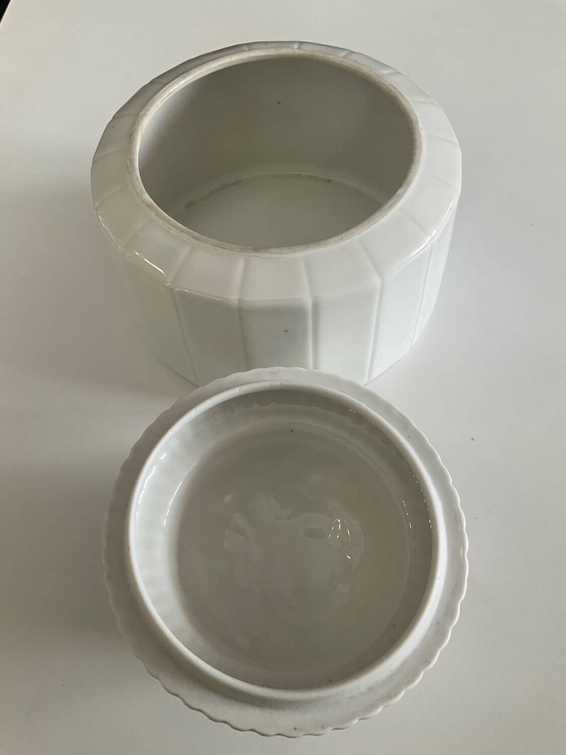 Vintage Limoges porcelain bonbonnière