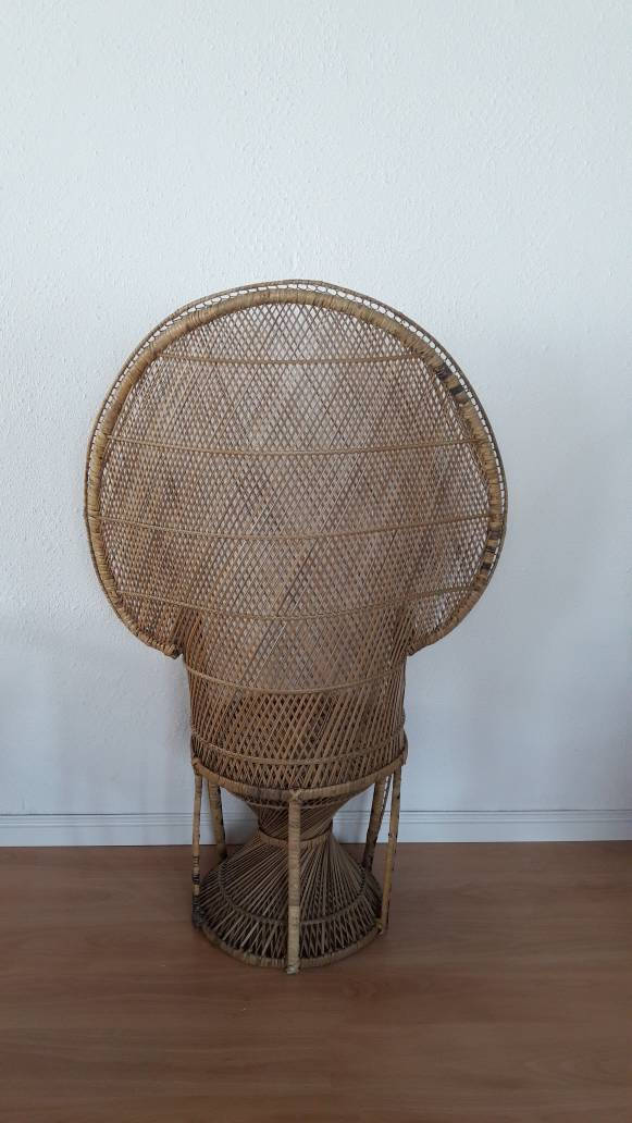 Fauteuil Emmanuelle en osier vintage