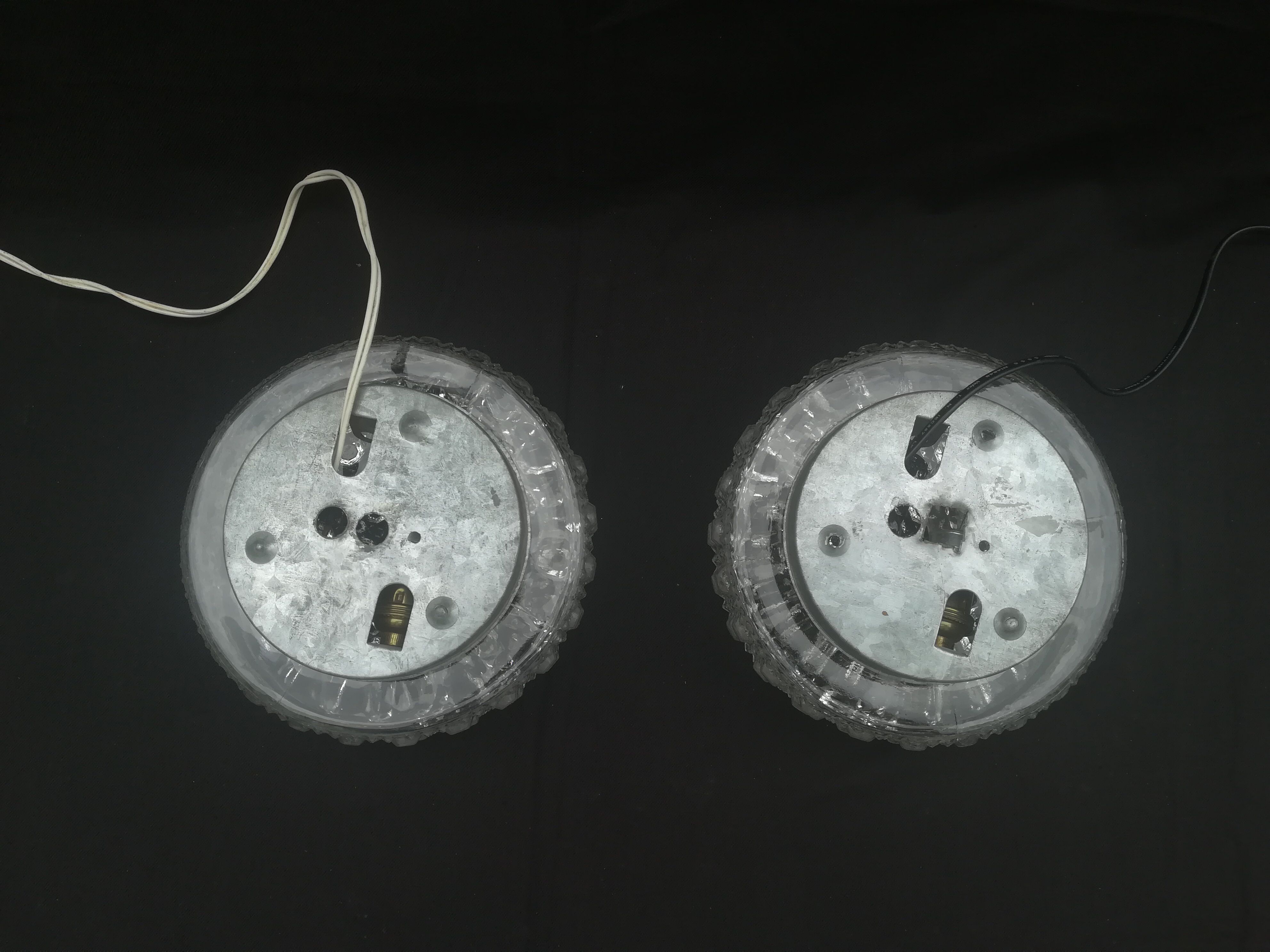 Pair of round ceiling lights