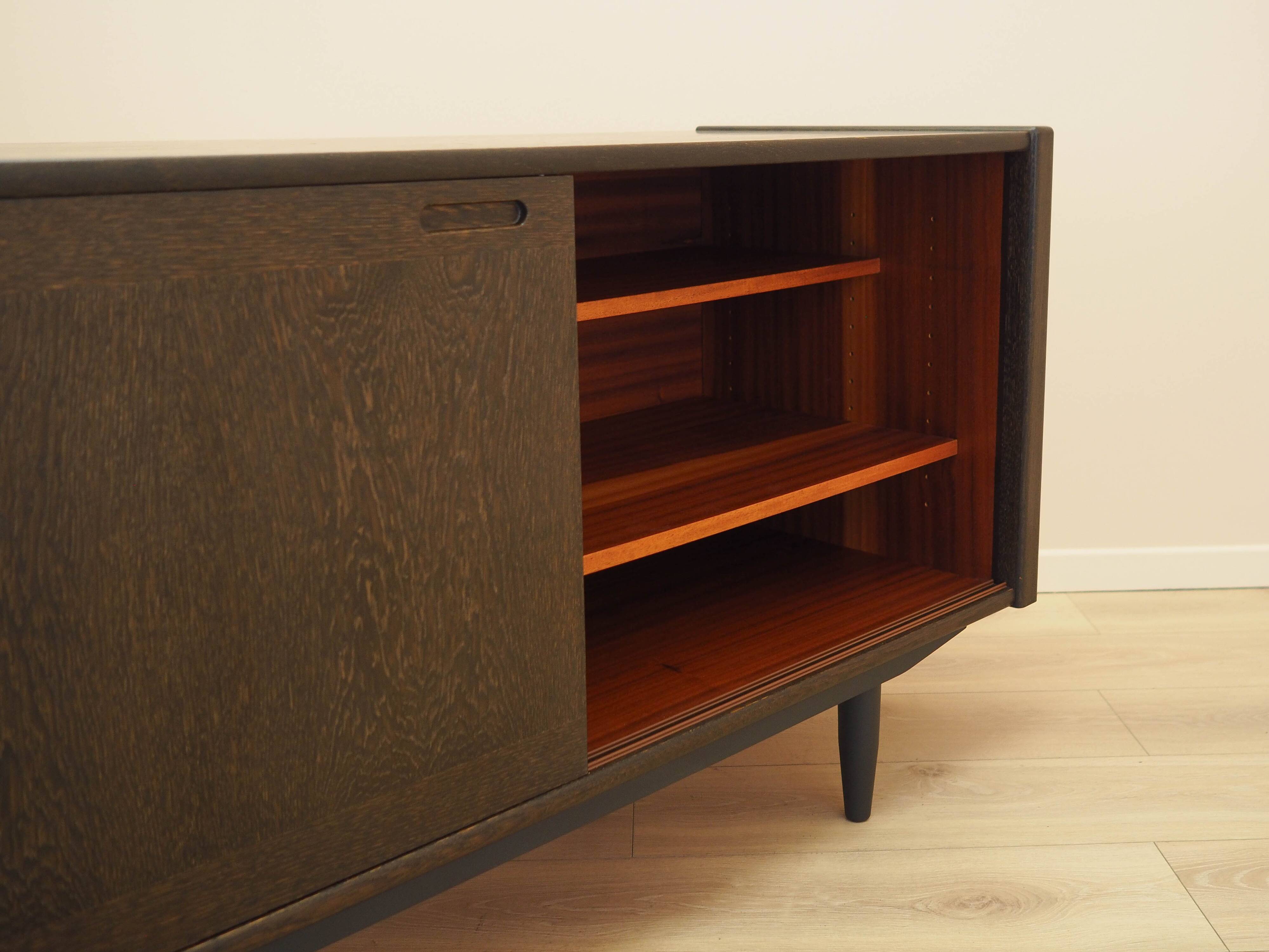 Oak sideboard, Danish design, 1970s, manufactured by Skovby Møbelfabrik