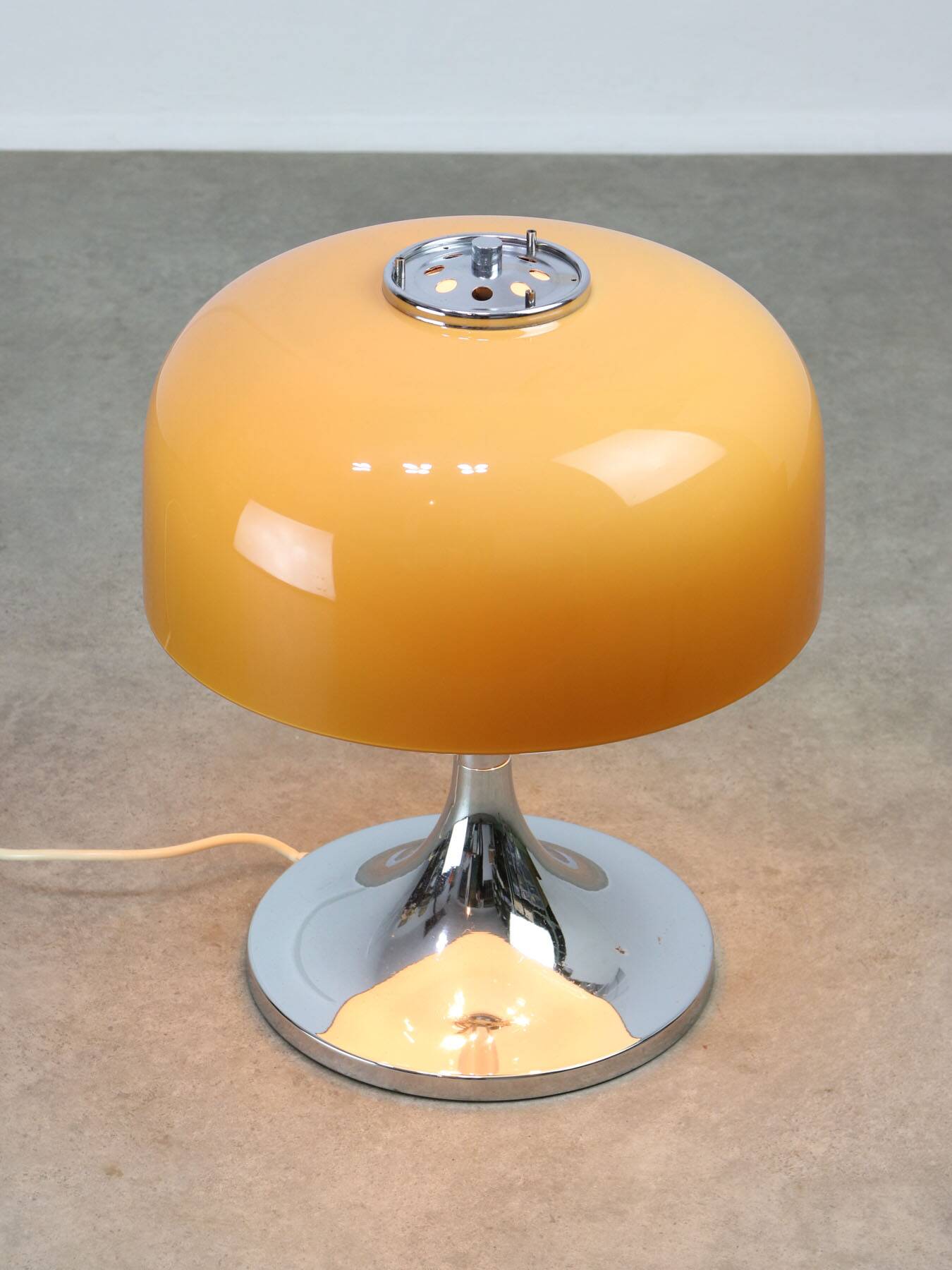 Space Age Medusa Table Lamp by Luigi Massoni for Guzzini