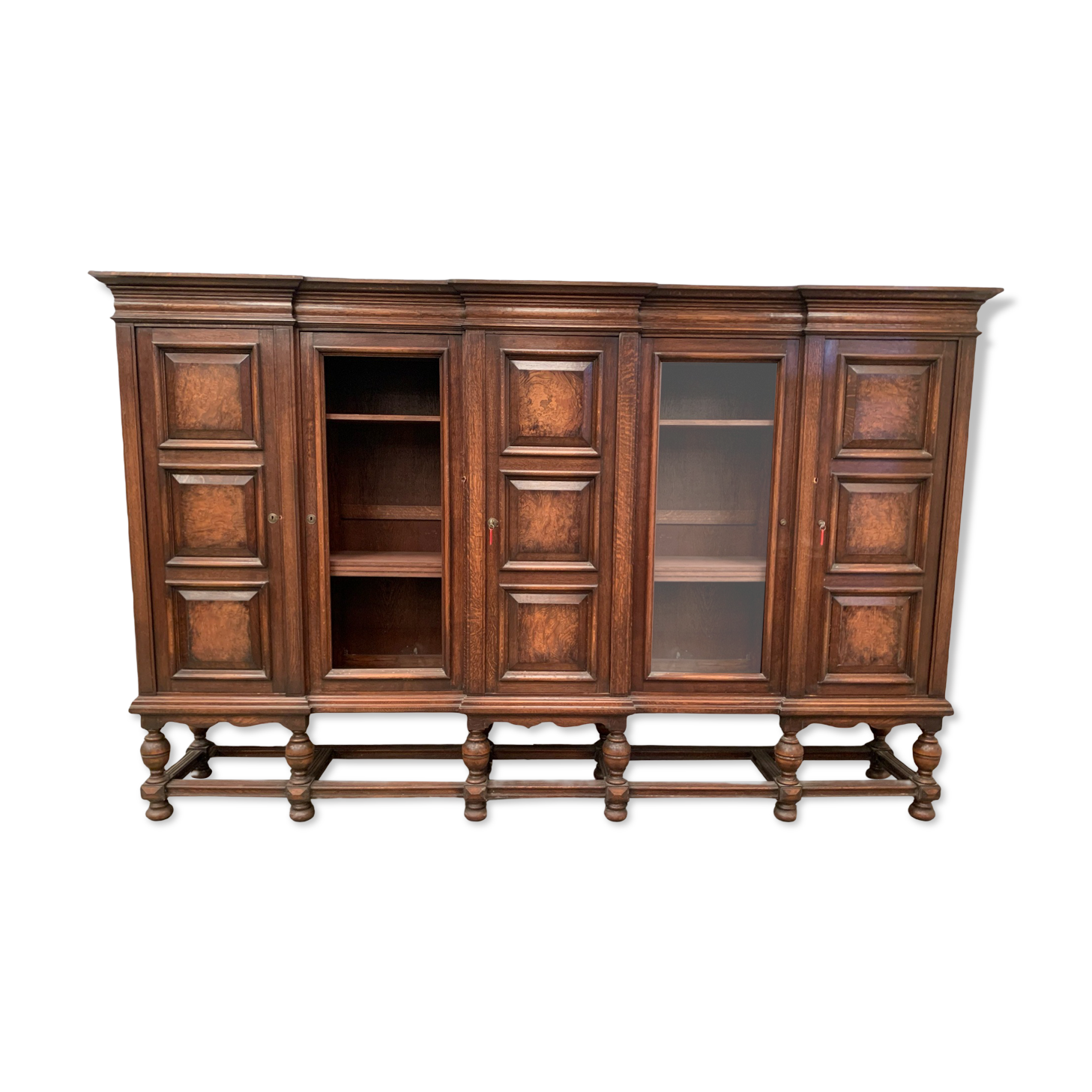 Renaissance style library in solid oak XX century