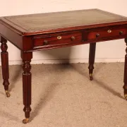 flat desk with two drawers from the early 19th century in mahogany - England circa 1