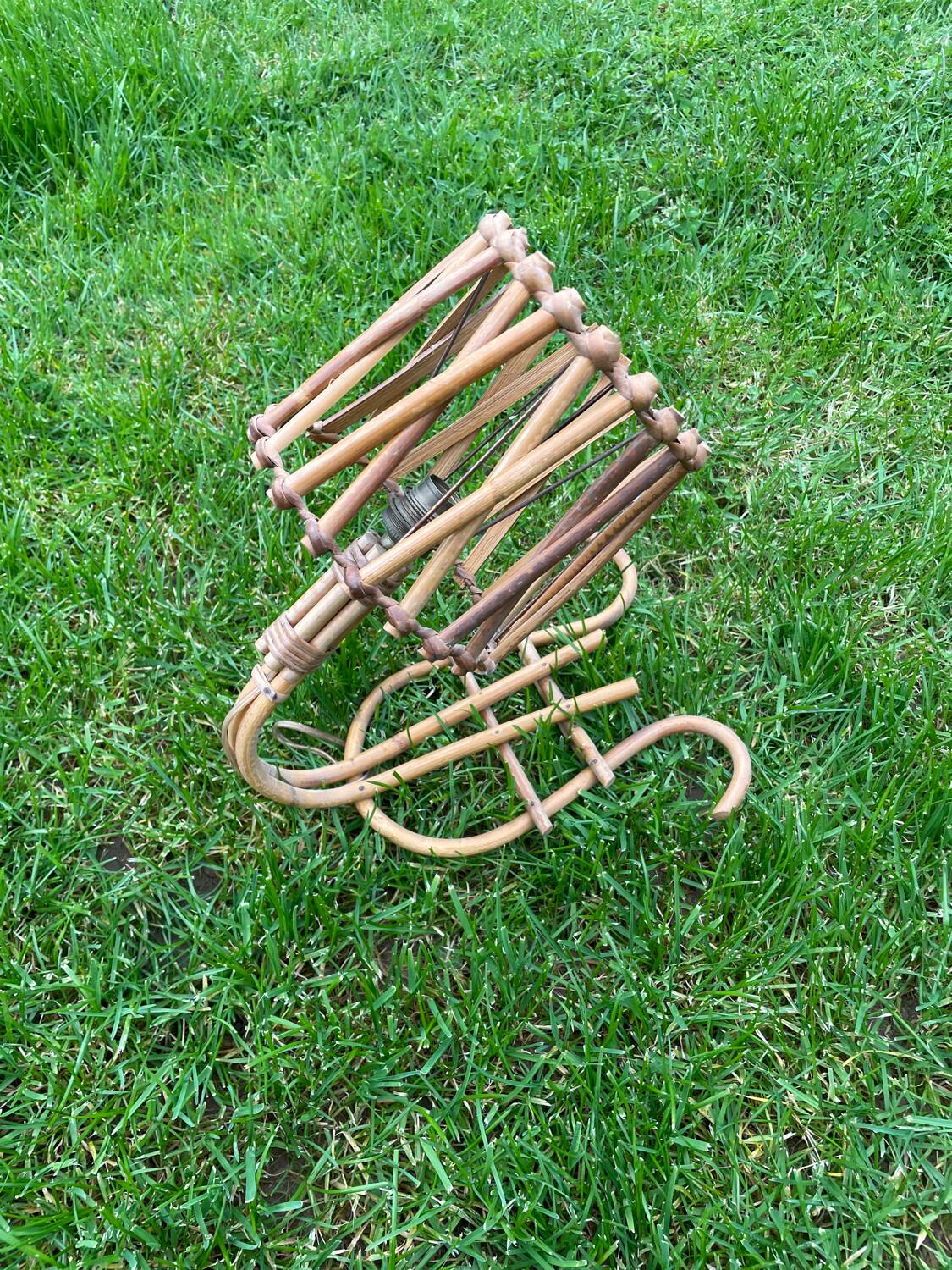 Vintage rattan wall lamp 1960