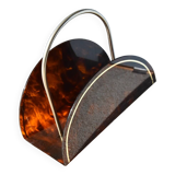 Magazine holder
