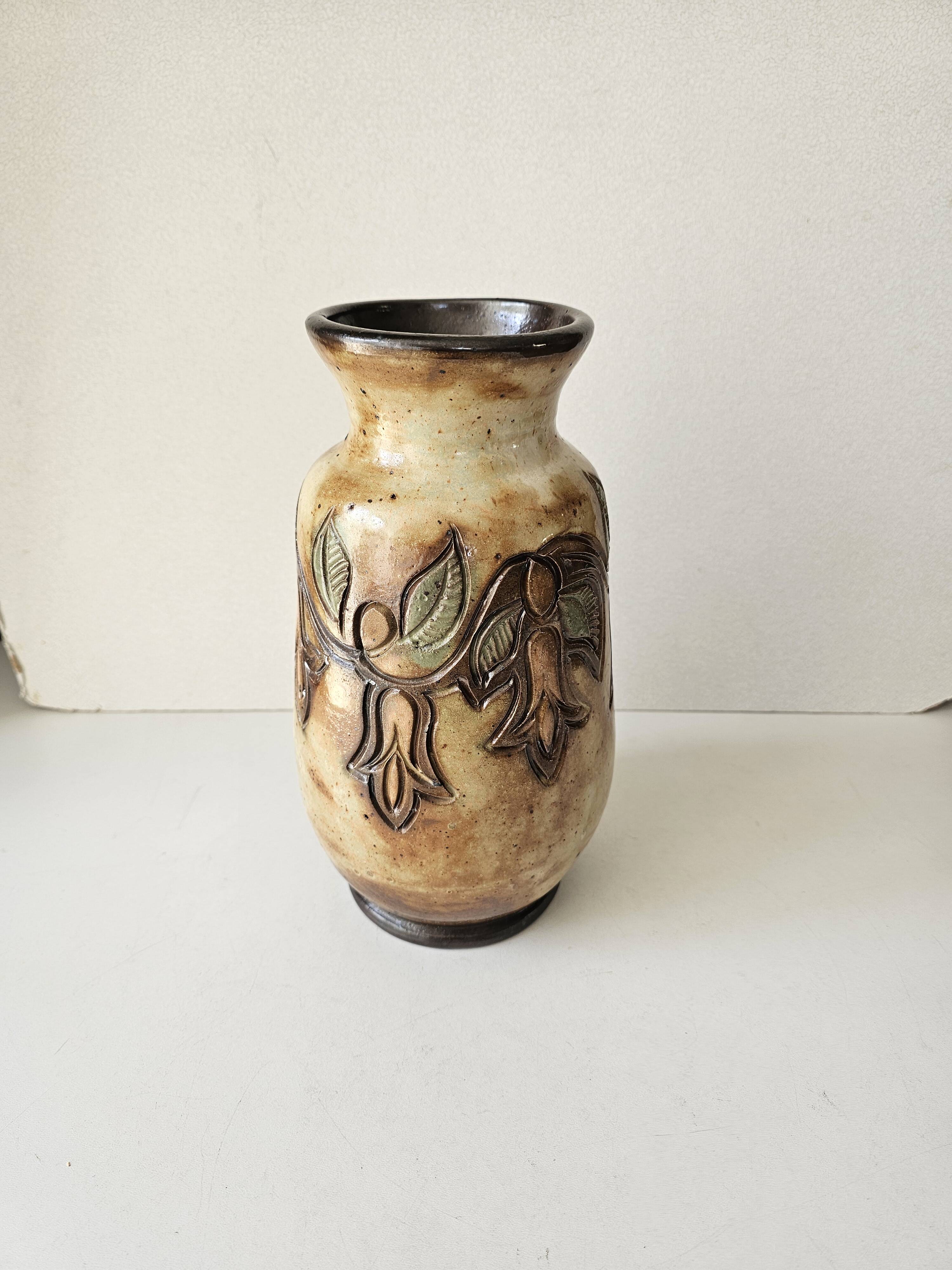 Art Deco ceramic stoneware vase signed Roger GUERIN (1896-1954)