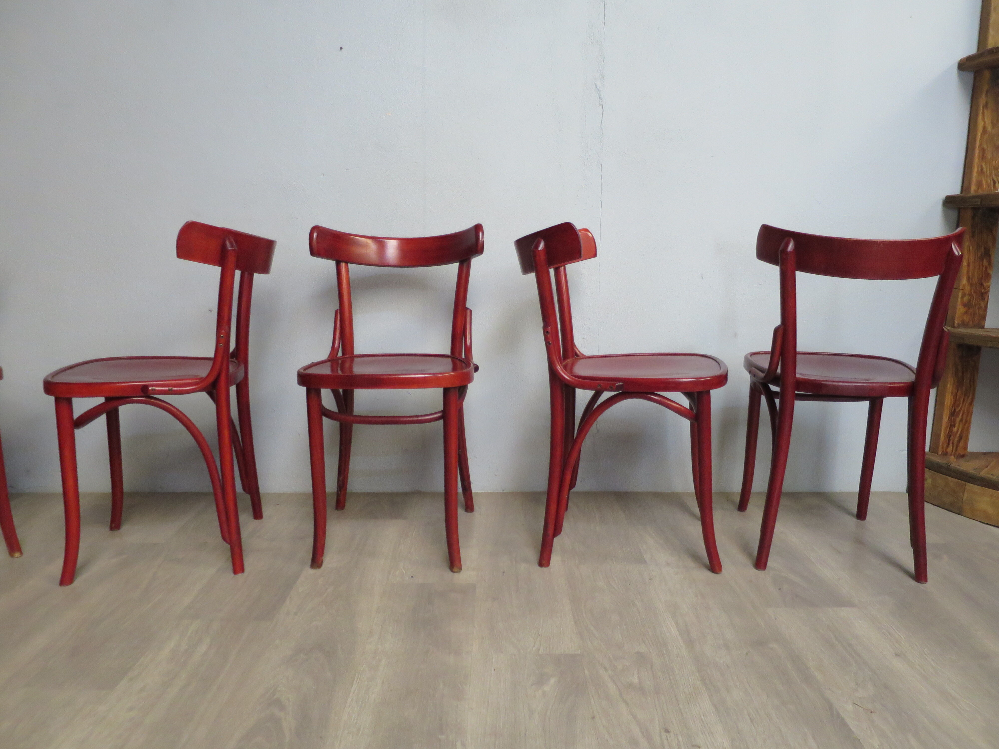 Set of 6 bistro chairs in curved wood